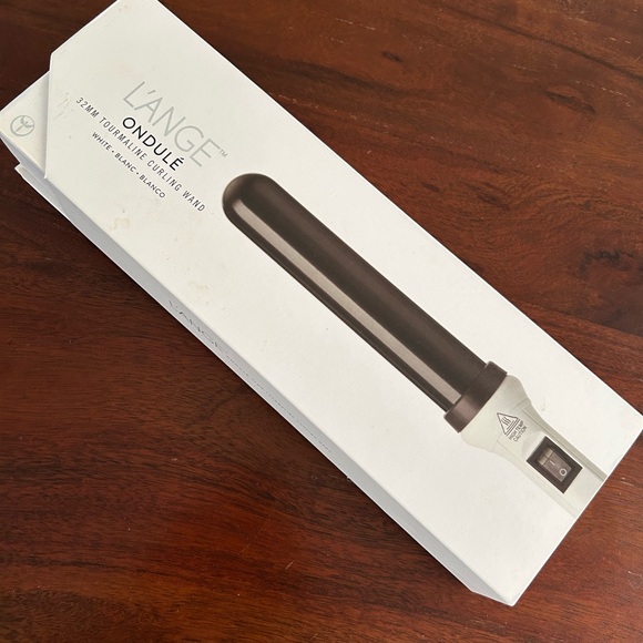 L'ANGE Ondulé 32mm Tourmaline Curling Wand - White - Picture 3 of 6